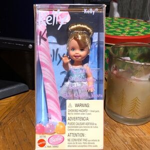 Barbie Kelly Doll Snow Fairy in Glittery Silver Outfit 2001 Vintage